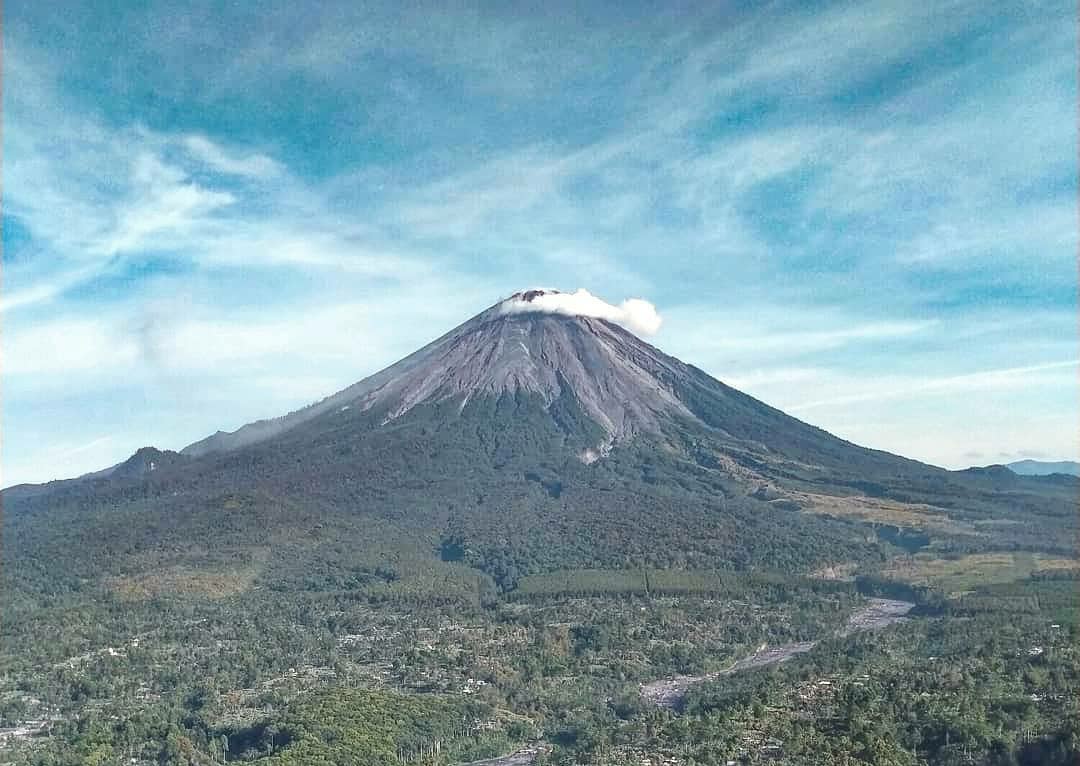 Mount Semeru Erupts Again Tonight